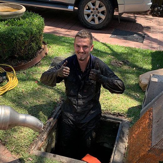 "No Dig" Pipe Repair Mermaid Waters: We Save Pipes, Others Dig Up!